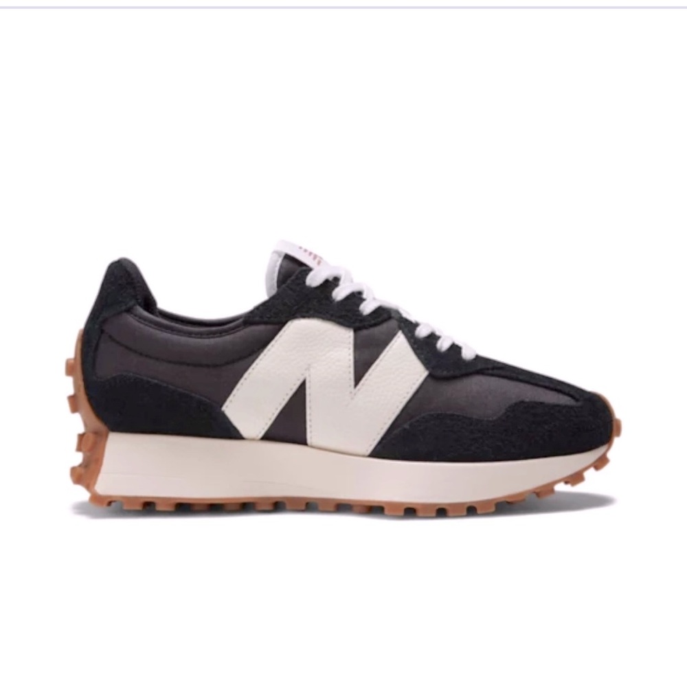 New Balance 327